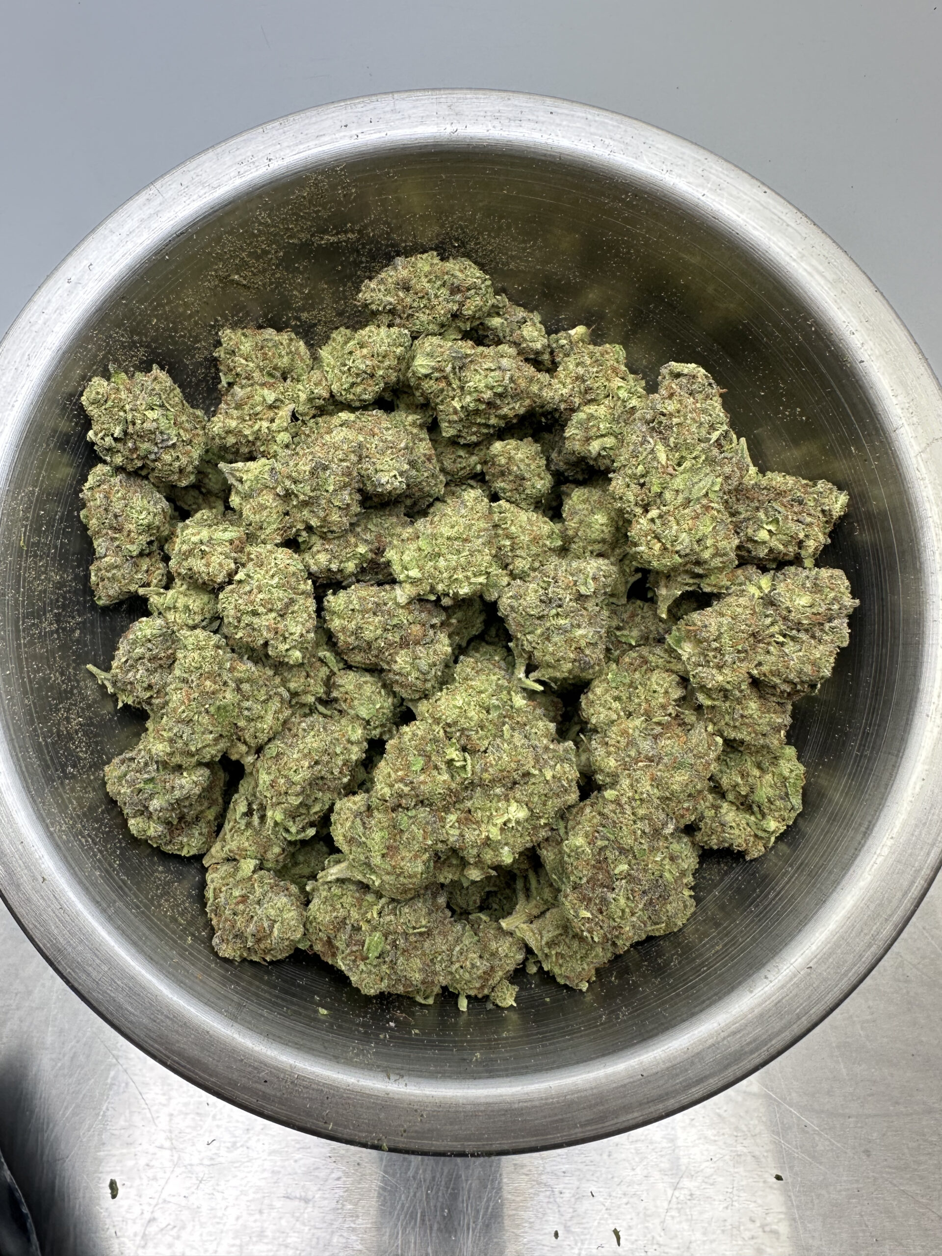White Widow Mid Shelf Hemp Flower